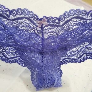 ♥️NWOT Sexy Little Things thong panty VSecret